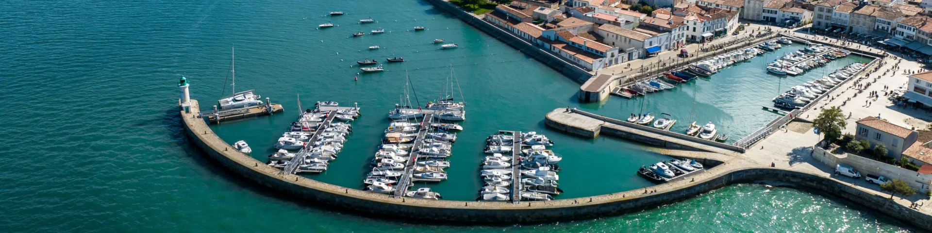 Vue aérienne du port de La Flotte, sur l’île de Ré